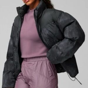 Fabletics Puffer Jacket in Onyx Smudge